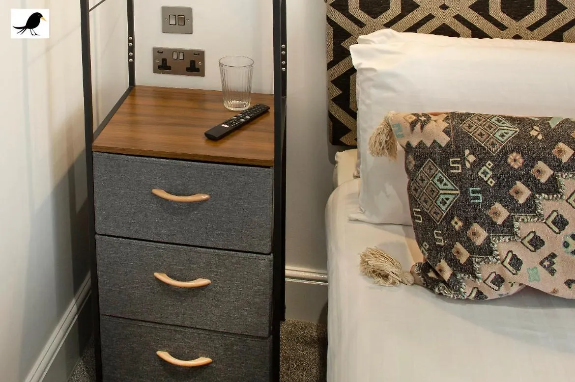 Blackbird Accommodation And Luxury Apartments Room 14 Blackpool